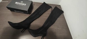 Missguided Black faux suede over knee boots - Picture 1 of 10