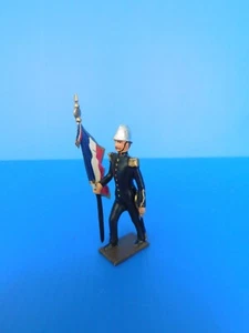 CBG MIGNOT : LES POMPIERS : SAPEUR POMPIER OFFICIER AVEC DRAPEAU - Imagen 1 de 6