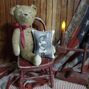 VINTAGE PRIM VICTORIAN STYLE AMERICA BOY FIREWORK SPARKLER JULY TUCK BOWL PILLOW - Picture 1 of 11