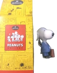 Hallmark Peanuts Gallery The Suit Snoopy 2000 NUEVO Caja Abierta - Imagen 1 de 10