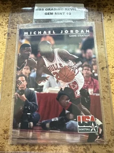 1992 SkyBox USA #39 Michael Jordan MBS Graded 10 Gem Mint Game Strategy NBA HOF - Bild 1 von 1