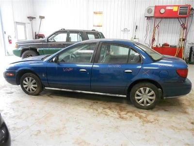 (LOCAL PICKUP ONLY) Passenger Right Front Door 4 Door Manual Fits 00 SATURN S SE - Imagem 1 de 4
