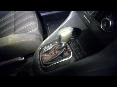 GOLF GTI 2012 Automatic Transmission Shifter 1455800 Gear Selector Shifter - Image 1 of 4