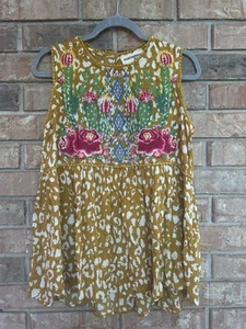 SAVANNA JANE Embroidered Sleeveless Top Womens Sz M Mustard Yellow Floral Cactus - Picture 1 of 6