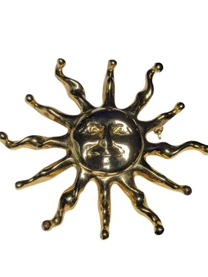 AL8 - Unsigned Anne Klein Gold Toned Celestial Sun Brooch Pin - Image 1 of 4