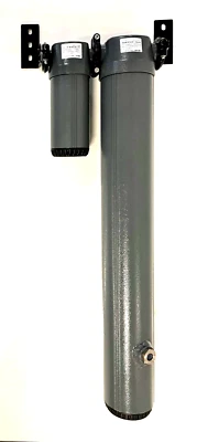 DESICCANT AIR DRYER 30 CFM W/ 0.01 OIL COALSECING PRE FILTER 1/2'' MPT - Image 1 of 4