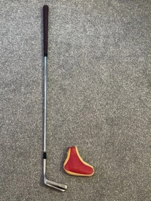 Vintage 34.5" Tom Morris St Andrews Rustless Offset Putter Near Mint Condition - Image 1 of 4