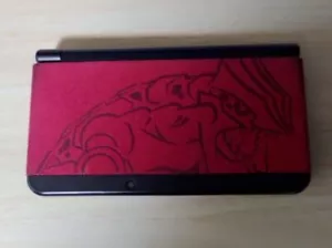Pokemon Center New Nintendo 3DS Groudon Console Edizione Limitata Solo Giappone Usato - Foto 1 di 2