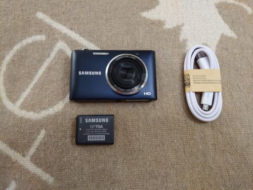 Samsung ST Series ST72 16.2MP Digital Camera - Deep Blue Fully working Great
