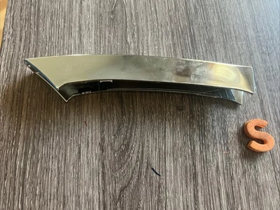 #S  16-20 Cadillac CT6 OEM WHEEL INSERT CHROME   4764 22950075 — 第 1/4 张图片