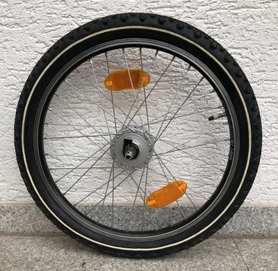 Vorderrad, 20 Zoll, mit Shimano-Nabendynamo, guter Reifen, Anschluß-Stecker - Bild 1 von 4