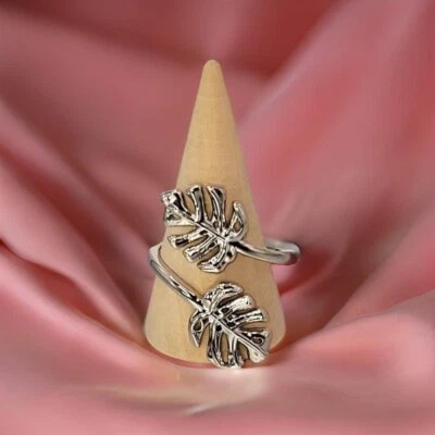 Anillo derivado hoja Monstera de plata Foto 1 de 2