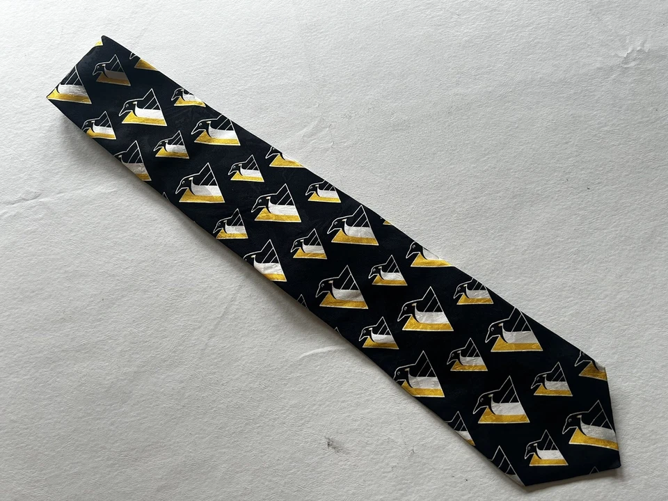 Corbata de seda vintage para hombre con logotipo de Pittsburgh Penguins Ralph Marlin & Co. NHL Foto 1 de 4