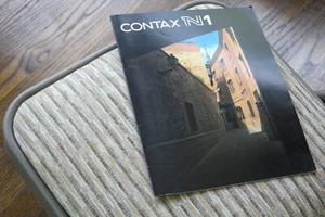 New original Contax brochure for N1 SLR camera +Zeiss N Sonnar T* 24-85mm lens - Picture 1 of 3