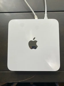 Lightly Used Apple AirPort Time Capsule Model A1254 WiFi Router 500 GB - Photo 1/3
