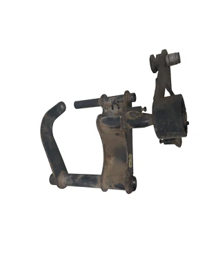 Support Moteur Piaggio Beverly 250 2005 - Photo 1/4