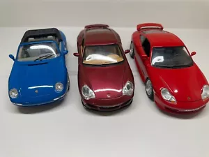 Modellino auto Burago Porsche 911 Carrera e 996 turbo 1:18 - Foto 1 di 24