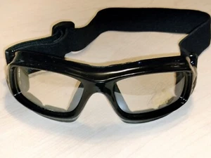 Spiegelklare GLÄSER Designer Brille STIL SONNENBRILLE schwarzes Gestell Herren Damen NEU - Bild 1 von 5
