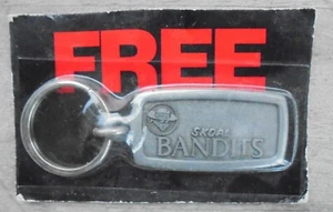 Vintage Skoal Bandits Keychain NOS Original Package - Picture 1 of 3