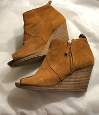 breana faux suede wedge bootie