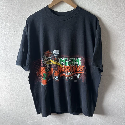 Vintage University of Miami Hurricanes UM T-shirt Graffiti 2XL Cover