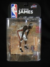 LEBRON JAMES Los Angeles Lakers NBA Basketball Figure : McFarlane 2008 Cavaliers