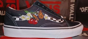 Vans Herren 4,5/Damen 6 Old Skool kariert Blumen schwarz Schmetterlinge Kirschen - Bild 1 von 15