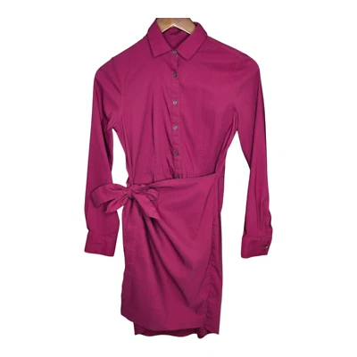 Untuckit 女式 Amelia 包裹衬衫连衣裙红色纽扣长袖不对称 2 — 第 1/4 张图片