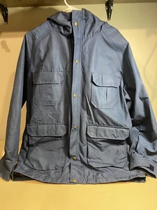 Vtg Woolrich Men's Blue Jacket Size Large Made in USA Hooded - Picture 1 of 9