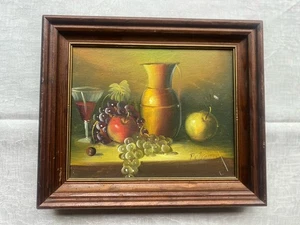 Dipinto olio natura morta vintage firmato vaso frutta vino arte vintage incorniciato così com'è - Foto 1 di 9