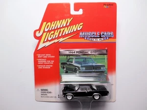 MUSCLE CARS USA DARK BLUE 1964 PONTIAC GTO JOHNNY WHITE LIGHTNING CHASE CAR - Picture 1 of 3