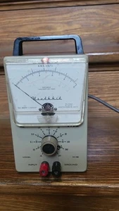 Voltímetro tubo de vacío de CA Heathkit modelo VTVM IM-38--enciende/no probado - Imagen 1 de 7