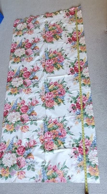 Par de paneles de cortina forrados Ralph Lauren Melissa blanco floral línea Southampton Foto 1 de 4