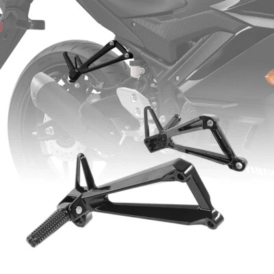 Soporte de estriba de pasajero trasero negro apto para Yamaha YZF R3 2015-2025 MT-03 16-25 Foto 1 de 4