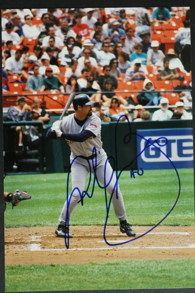 Foto de bateo firmada por Andy Benes Padres Marineros Cardenales autógrafo 4x6  Foto 1 de 2