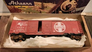 Athearn, 50' DD boxcar, Santa Fe (ATSF) #8742 - Picture 1 of 5