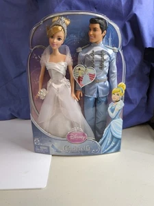 2011 - Aschenputtel Märchenhochzeit - Neu im Karton - Bild 1 von 2