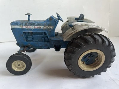 Tractor ERTL Ford 8000 1/12 (36) Foto 1 de 4