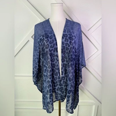 Cárdigan envolvente kimono transparente estampado leopardo azul Chico’s talla L/XL Foto 1 de 4