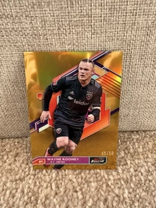 Topps Finest 2023 Wayne Rooney DC United 45/50 Gold Refractor - Bild 1 von 2
