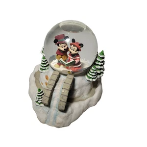 Globo de nieve musical Disney Mickey Minnie Wish You a Merry Christmas - Imagen 1 de 5
