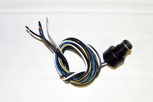 Sea-Doo 800 to 1503 Late Style 4-Wire DESS Laynard Post Safety Switch - Foto 1 di 1