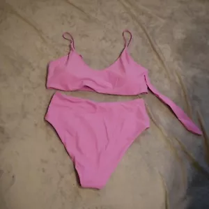 Blooming Jelly Two Piece Swimsuit SZ XL - Picture 1 of 13