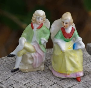 VINTAGE Colonial Couple Ceramic Figurines Made in Japan 1940's - Picture 1 of 7
