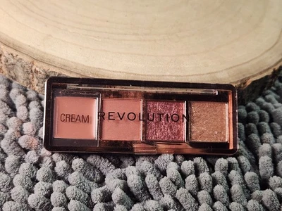 Makeup Revolution Mini True Icon EyeShadow Palette 4 Colours Eye New - Image 1 of 4