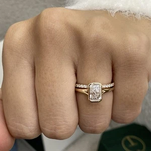 Diamond Ring F VS1 IGI Certified Radiant 1.41 Ct Labcreated 18K Gold Set Bezel - Picture 1 of 12
