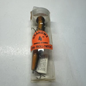 Esca da pesca Grandma 4" Magna strike nuova in tubo (Tak-Box) - Foto 1 di 6