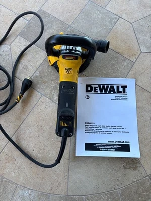 DEWALT DWE46253 5 inch Brushless Surface Grinder  with Kickback Brake - Image 1 of 4