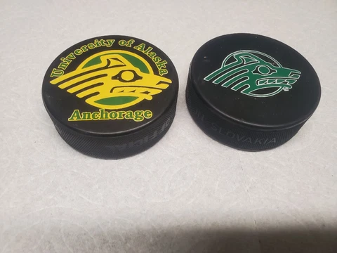 University Of Alaska  Anchorage Seawolfs Hockey Pucks X 2 -Chevron- McDonald's Cover