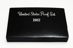 1982 ✼PROOF BOX✼ BOX AND LENS ONLY - Picture 1 of 5